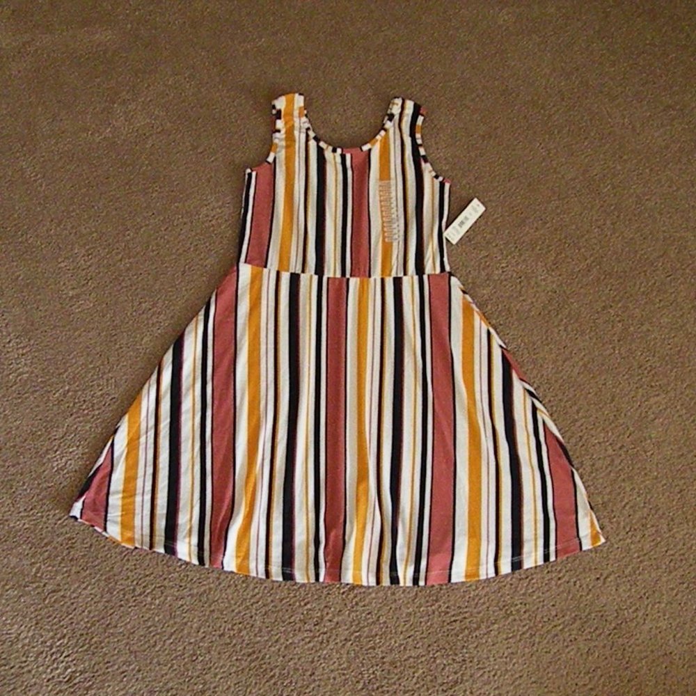 Justify summer dress
